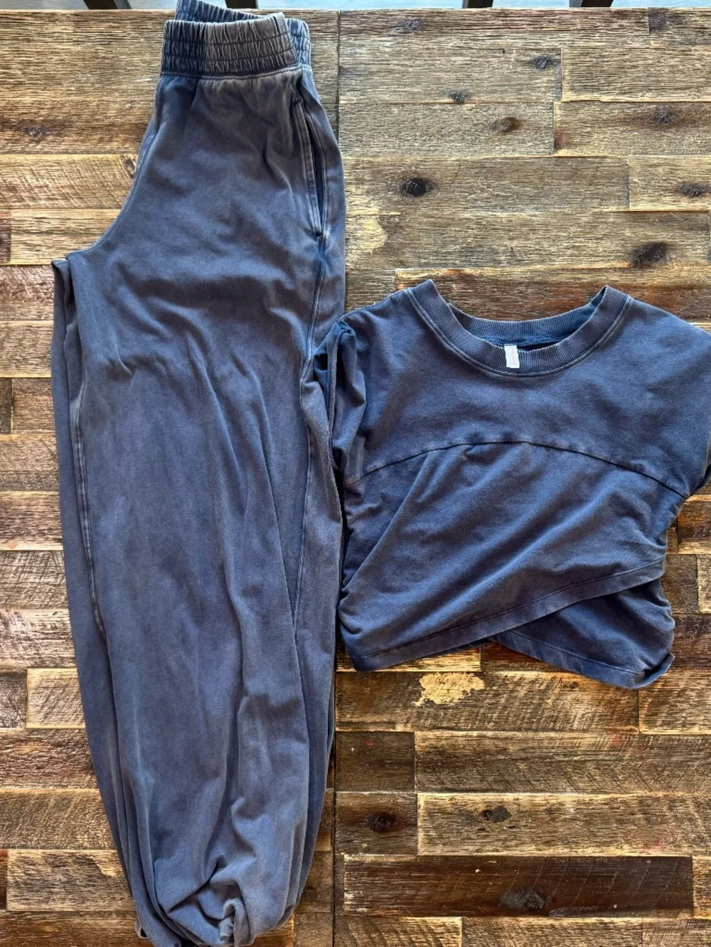 FreePeople 2 Piece set - Picture 1 of 1